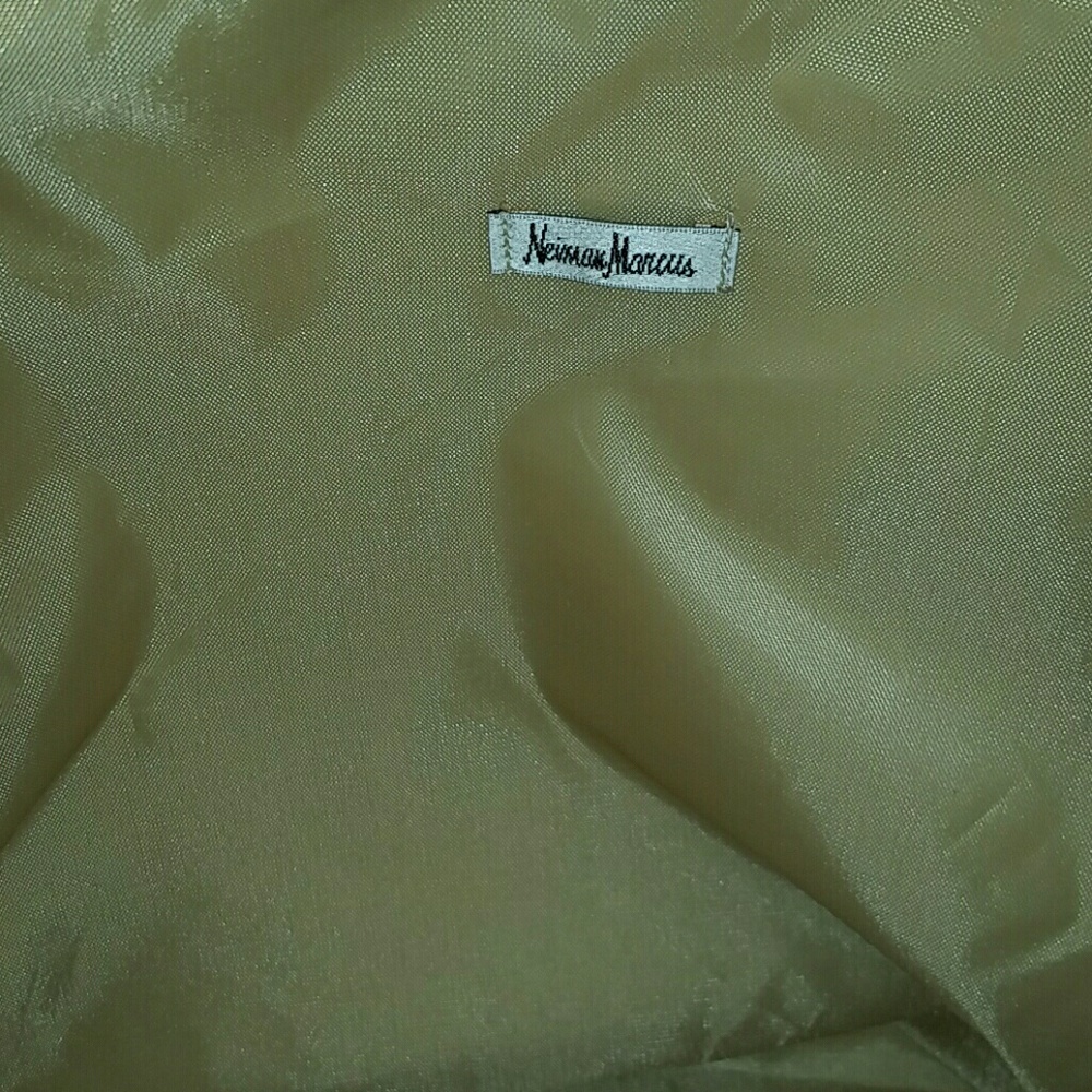 Tote - Picture 2 of 4